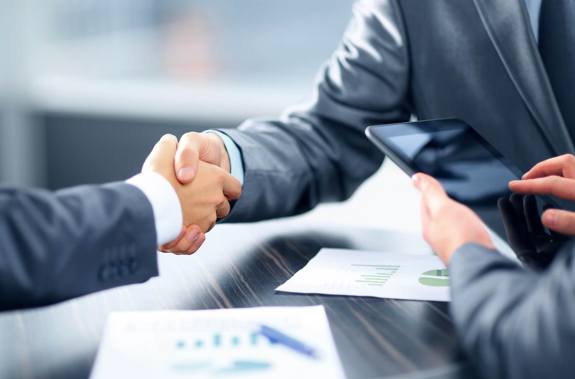 Read more about the article 10 Cybersecurity Requirements Contractors Need to Bid for Government Contracts in Australia